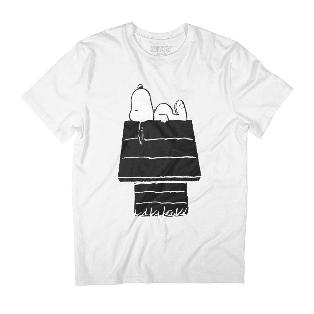 Peanuts Snoopy Black And White Kennel Men's T-Shirt product image 1
